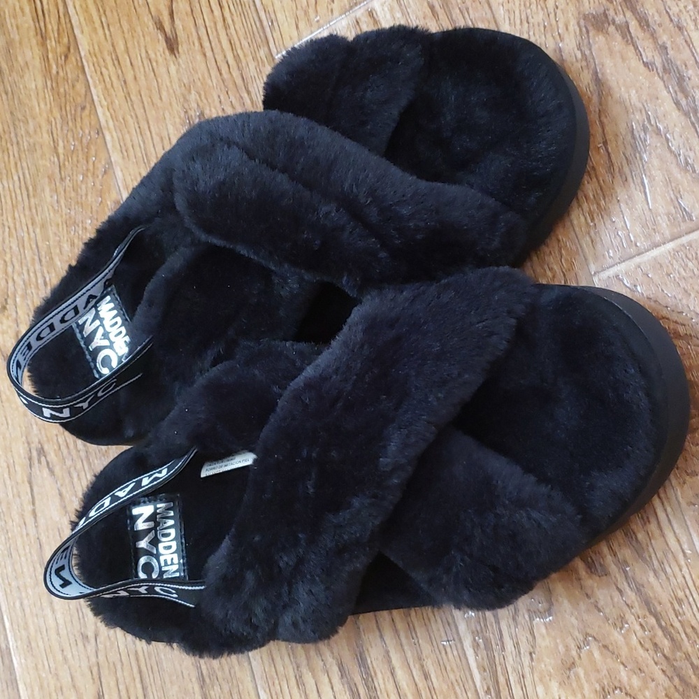 Madden NYC faux fur slippers